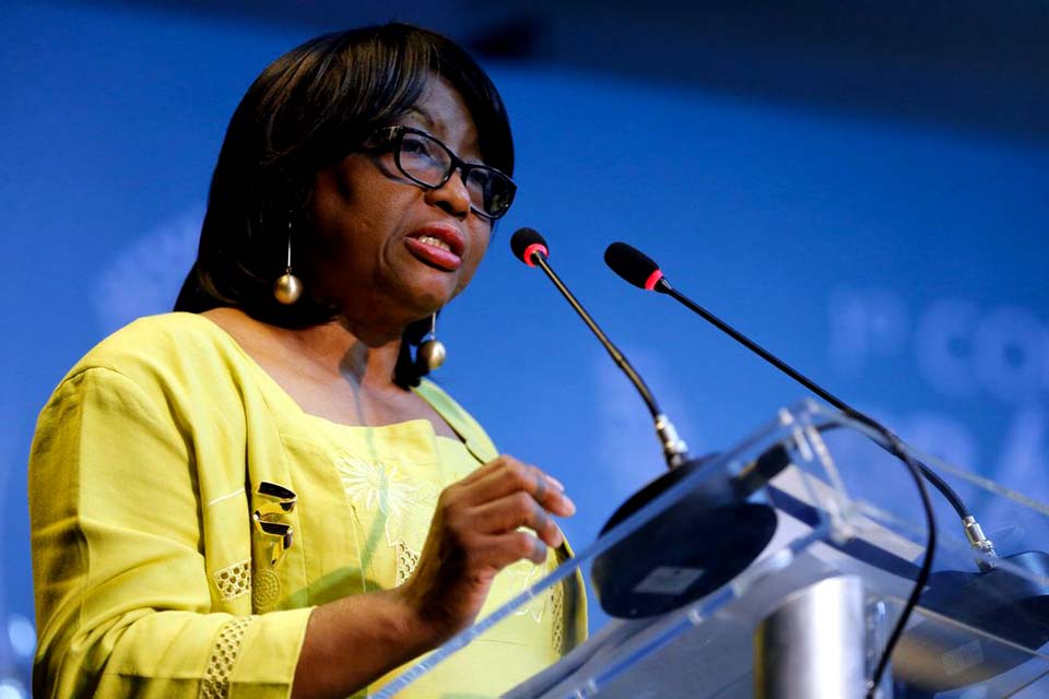 Distanciamento continua fundamental, mesmo com vacinação, diz Opas