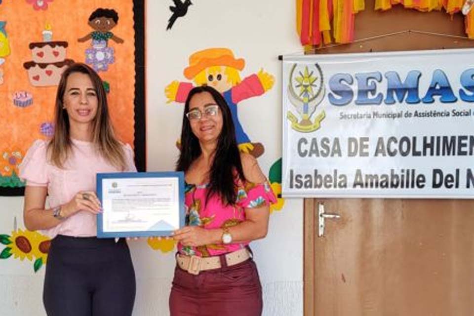 Prefeitura realiza entrega de Nota de Agradecimento  emetida pelo Estado ao SUAS pelos serviços prestados