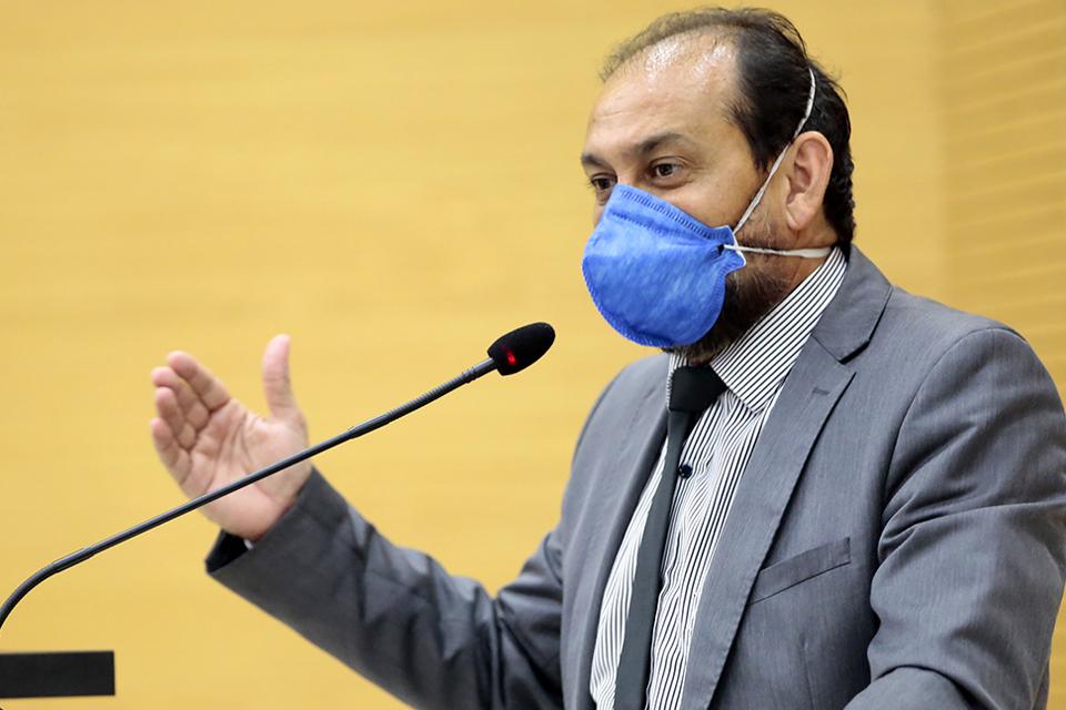 Laerte Gomes indica ao DER necessidade de obras de patrolamento na Linha-Zero em Alvorada do Oeste