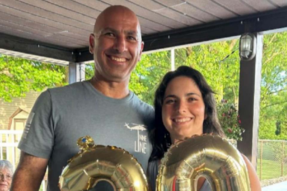 Viúva de vítima de ataque recebeu ligação de Trump e recusou de Biden