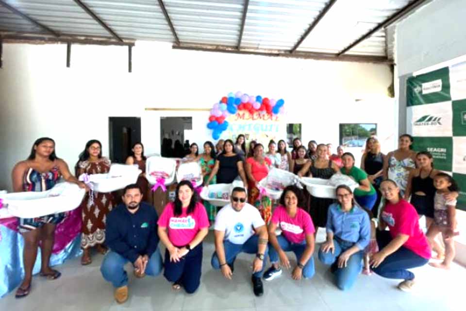 Gestantes dos distritos da Ponta do Abunã recebem do governo de RO kits natalidade do programa Mamãe Cheguei