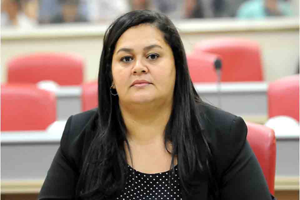 Nota de pesar pelo falecimento da ex-deputada Ana Lúcia Dermani