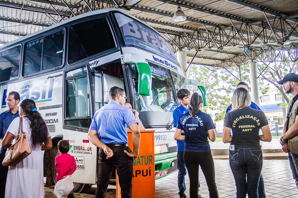 Agência Reguladora explica gratuidade e acessibilidade ao transporte intermunicipal de passageiros