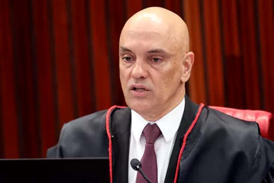 Partido que usar candidatas laranjas terá prejuízo, adverte Moraes