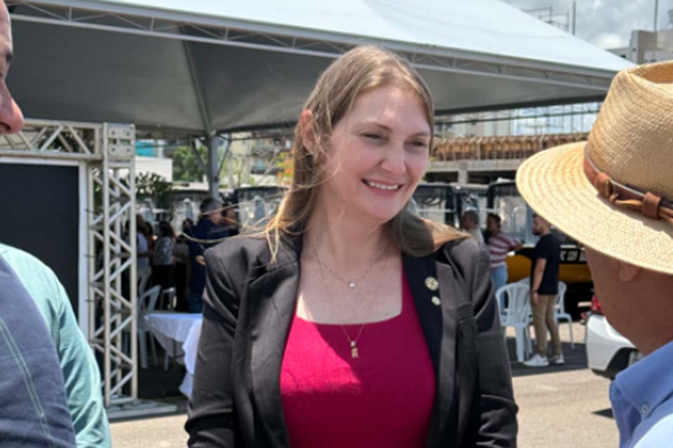 Deputada Gislaine Lebrinha destina R$ 2,17 milhões para ponte em São Domingos 