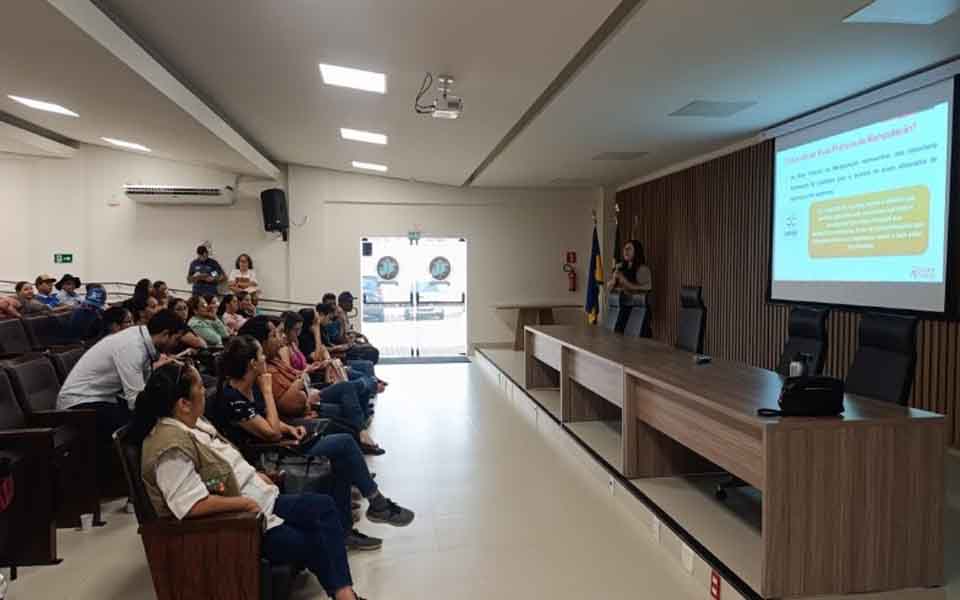 Orientação e conscientização promove ajustes e melhorias na feira do produtor em Ji-Paraná