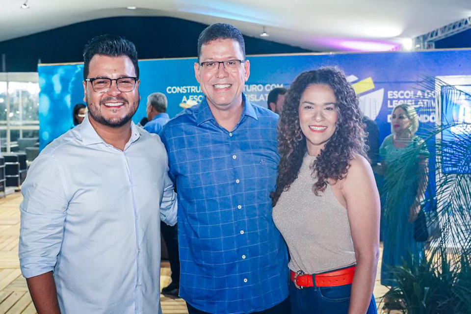 Assembleia Legislativa de Rondônia realiza abertura oficial de estande na Expovel