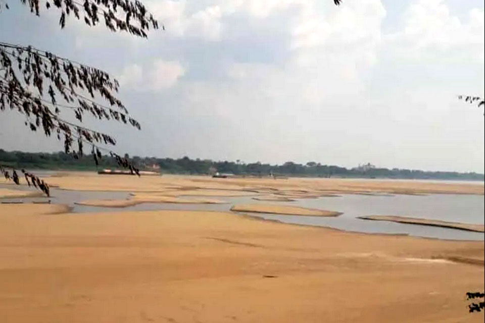 AMAZÔNIA – Seca, rios com navegação comprometida e abastecimento em risco