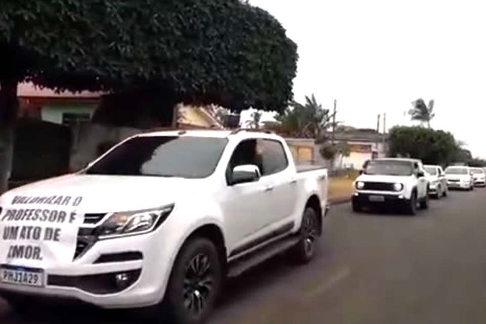 Professores municipais reivindicam Piso Salarial do Magistério durante “greveata” 