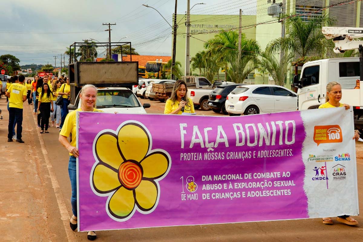 Espigão do Oeste caminha pela defesa dos direitos de crianças e adolescentes