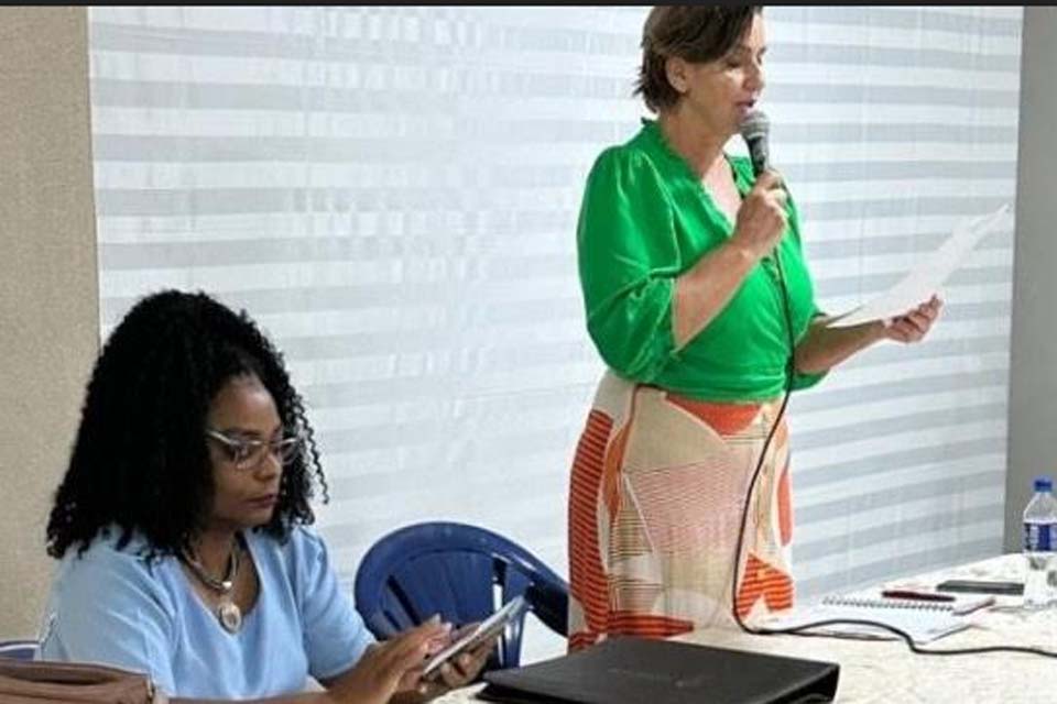 Chapa 2 com Dioneida presidente do Sintero defende reforço na luta pela transposição e pelo pagamento de precatórios