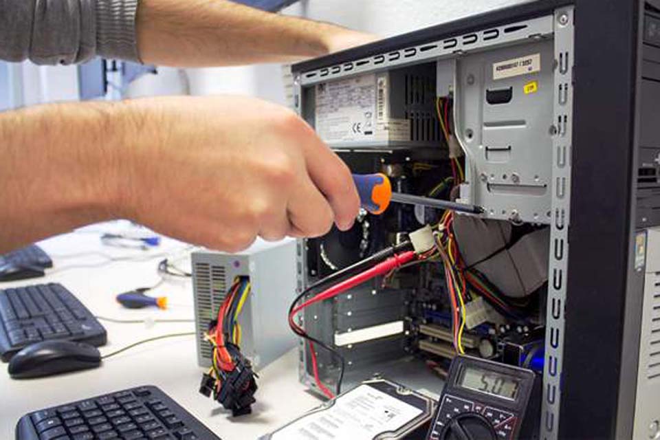 Em Jaru primeira etapa do Programa Vencer vai capacitar profissionalmente mais de 390 pessoas 