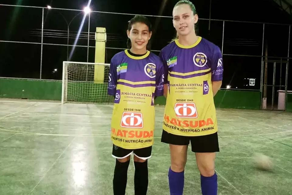 Rondonienses se apresentam em clube de futebol feminino do Paraná