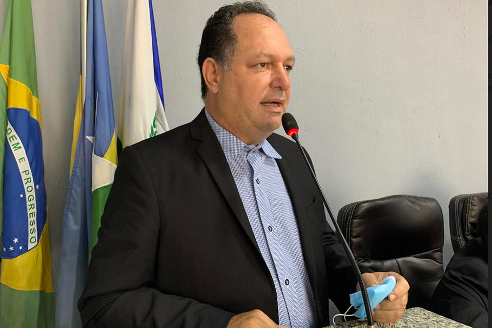 Municípios irão se unir para comprar vacinas contra Covid19, afirma prefeito Pedro Fernandes