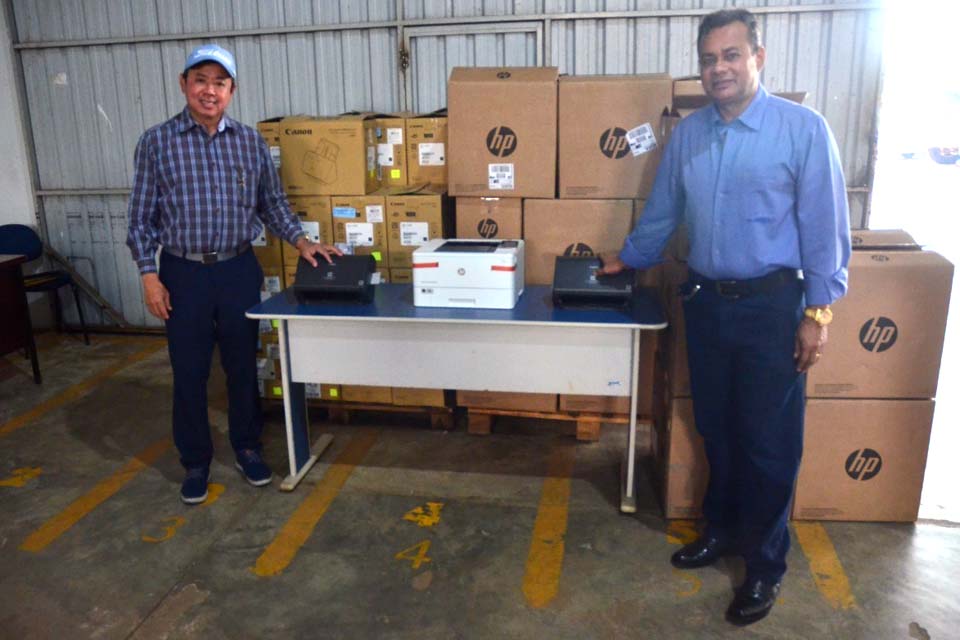 Semad recebe equipamentos de informática para modernização do Paço Municipal