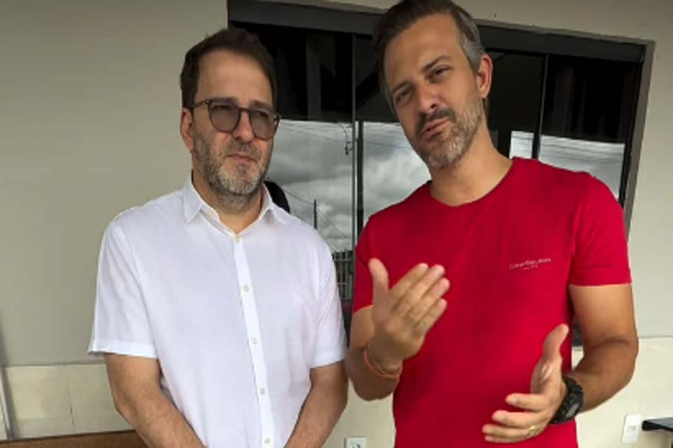 Indicação dos deputados Alex Redano e Lucas Torres garante recuperação de estradas em Buritis