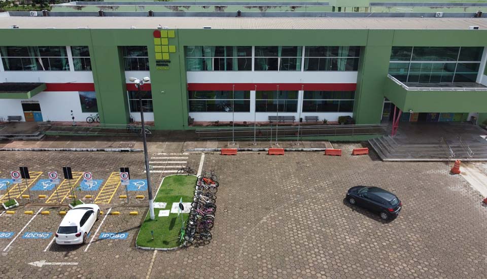 Campus Porto Velho Calama lança edital para concessão de auxílios financeiros à comunicação científica e literária