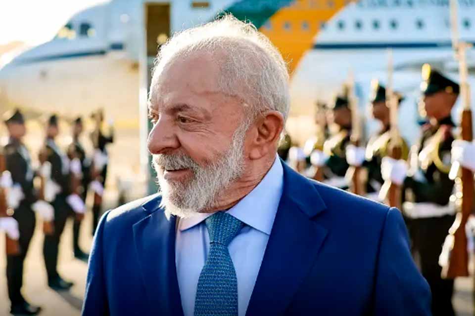 Lula fará cirurgia de catarata no olho esquerdo na sexta-feira