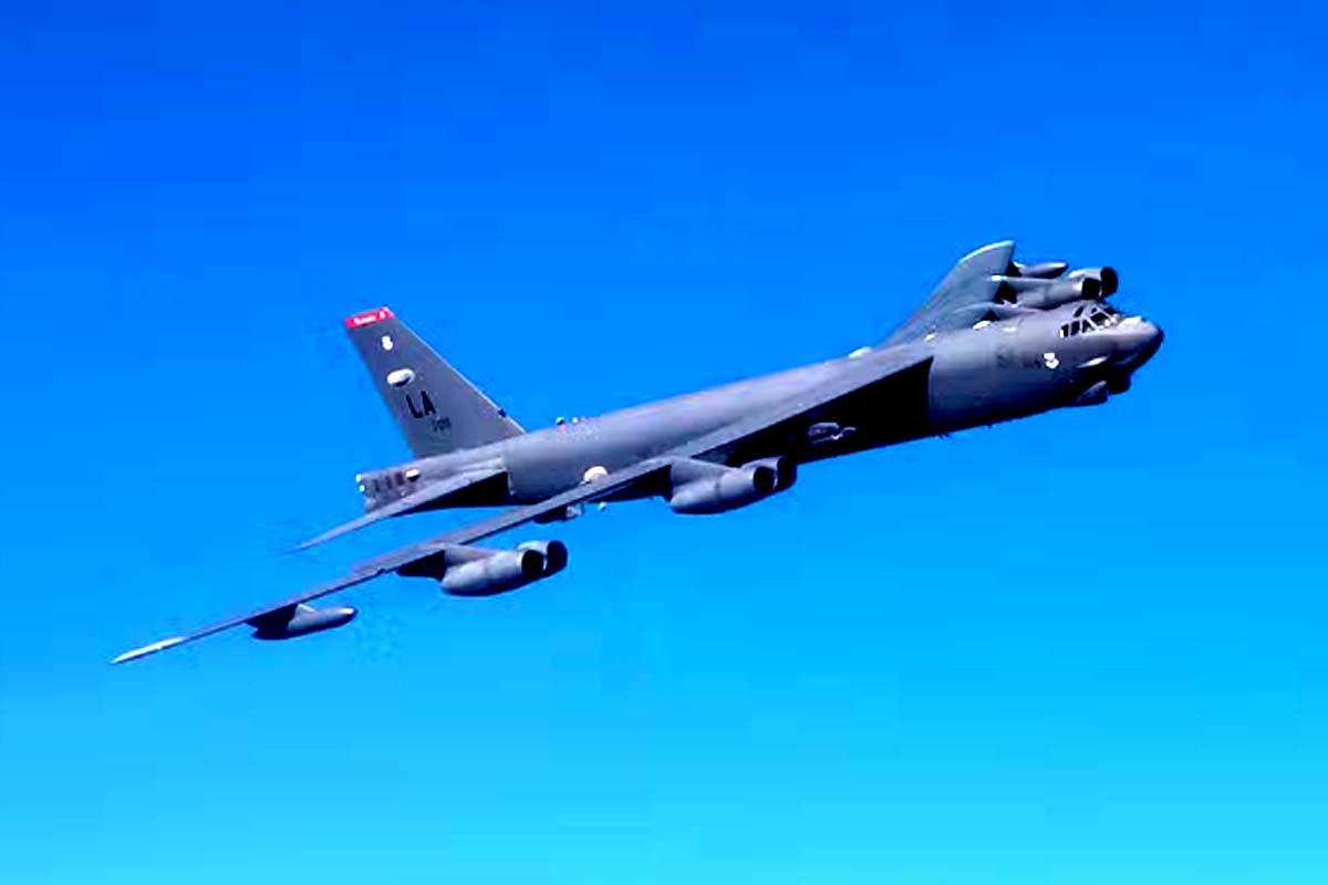 Estados Unidos sobrevoam Irã com bombardeiros nucleares pela 1ª vez desde o início da guerra