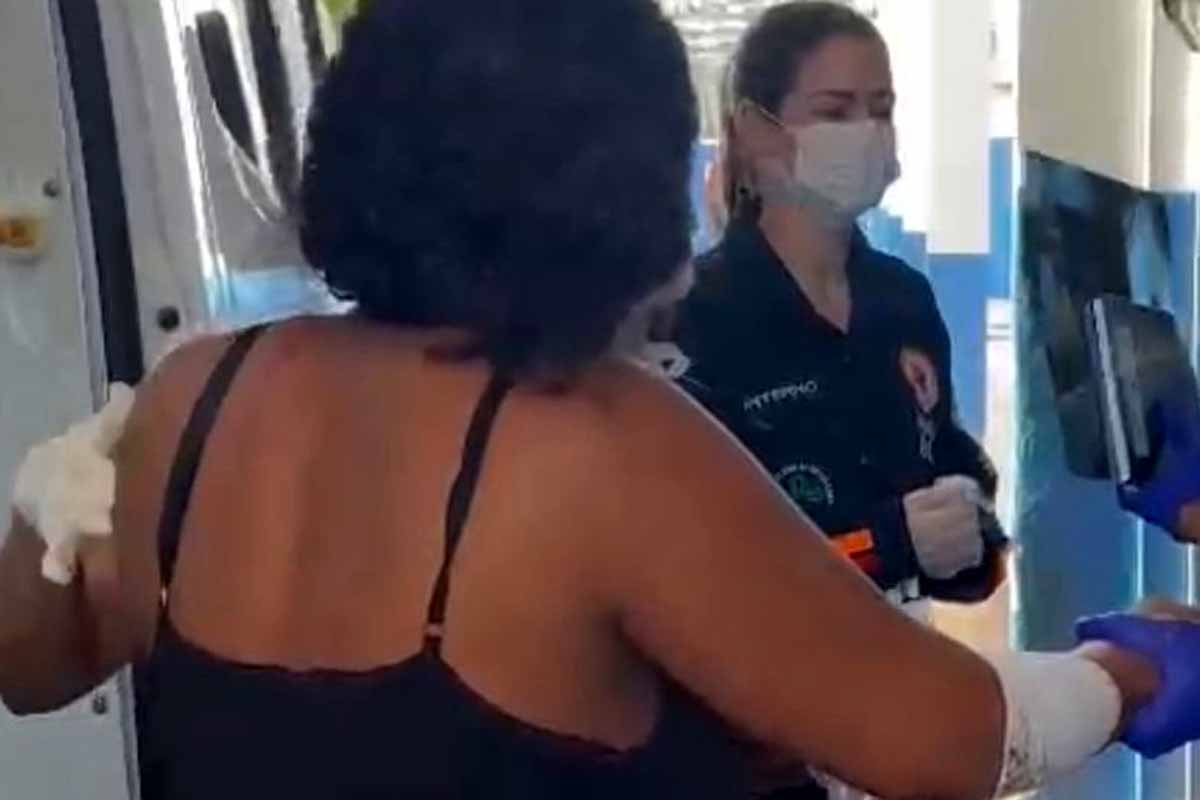 Passageira baleada durante discussão no trânsito na zona leste