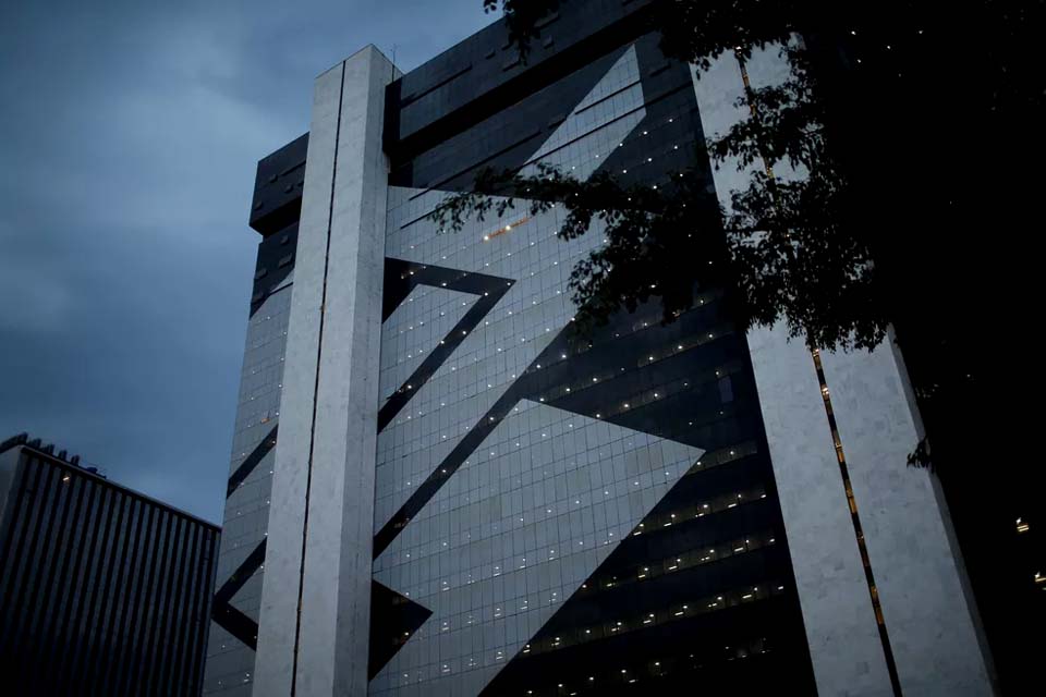 Banco do Brasil abre concurso para 4.480 vagas de escriturários