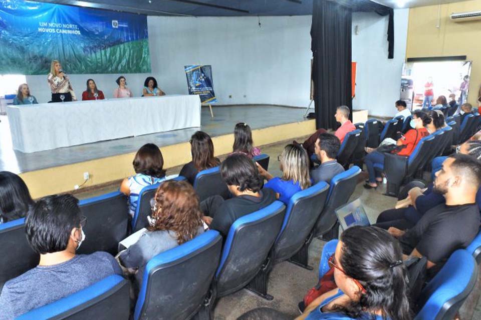Seminário de Lançamento do Referencial Curricular do Ensino Médio acontece em Porto Velho