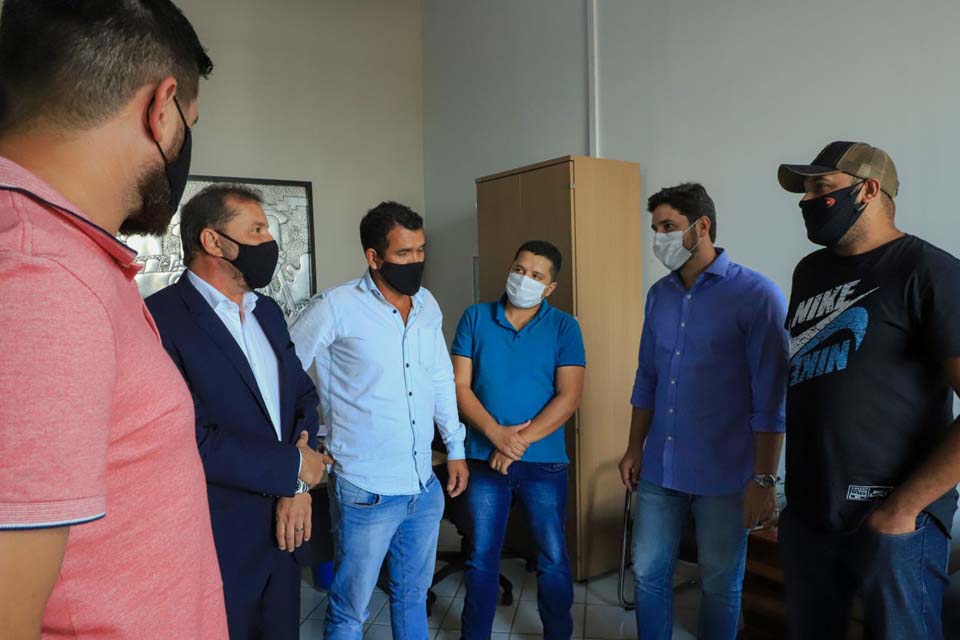 Encontro entre Prefeito da Capital e vereadores do interior tem como objetivo fortalecer ações nos municípios que representam