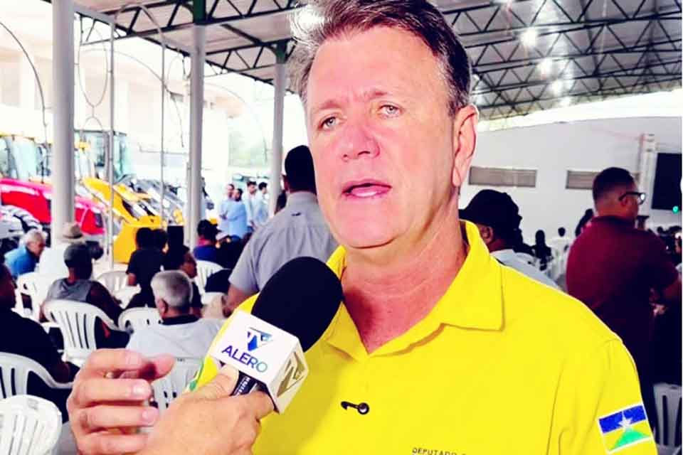 Deputado Luizinho Goebel destaca Tarifa Zero em Vilhena e elogia iniciativa da administração Flori