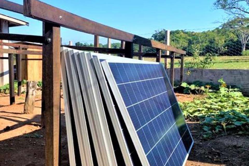 Base de Laranjeiras do Parque Estadual recebe placas de energia solar por meio de compensação ambiental