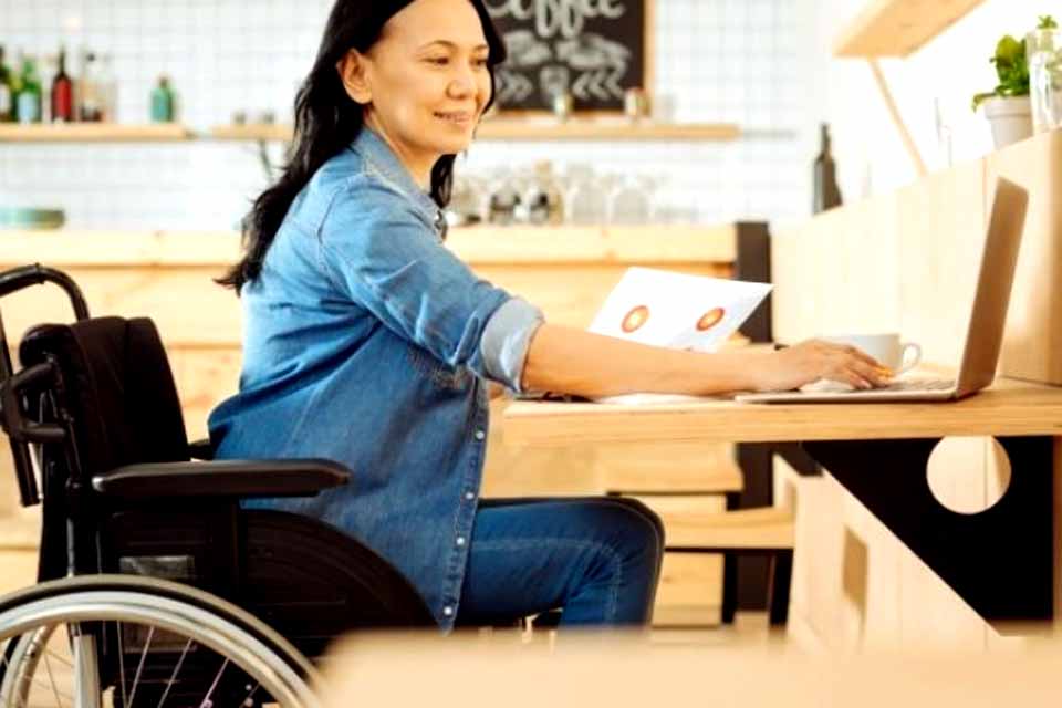 Empresa terceirizada da prefeitura está contratando pessoas com deficiência (PCD) em Ji-Paraná