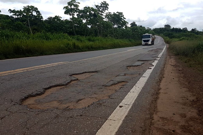Deputado diz que rodovias federais em Rondônia estão abandonadas