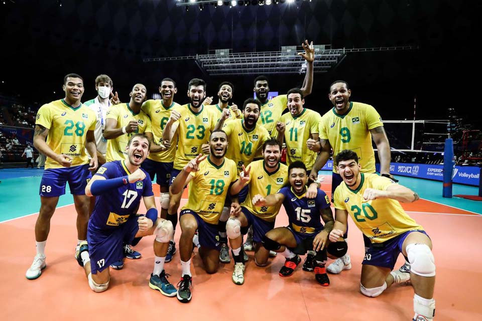 Seleção masculina bate Alemanha de virada na Liga das Nações de vôlei