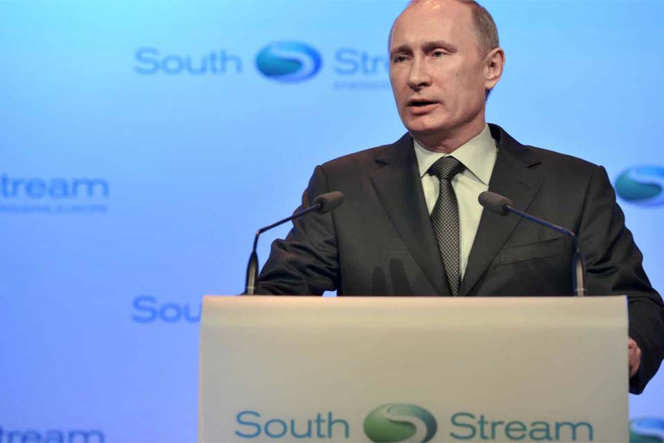 Putin manifesta apoio a Lukashenko para uma reforma Constitucional