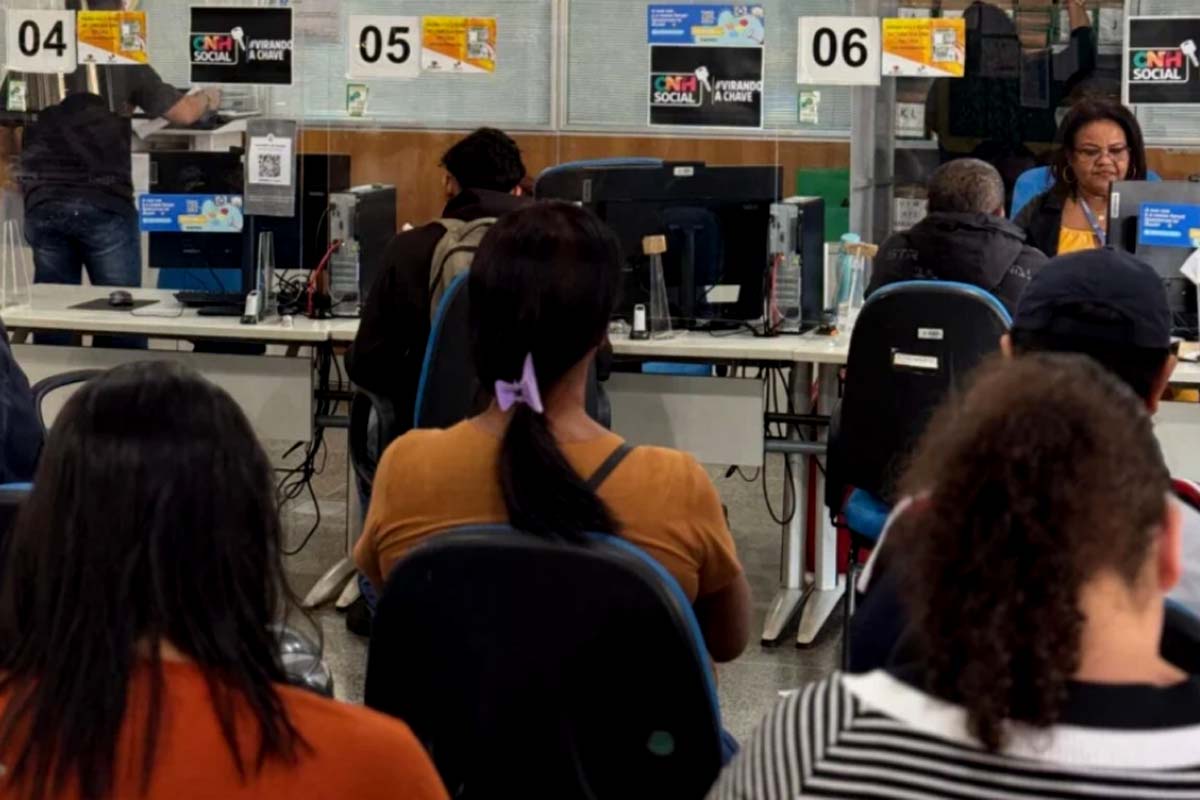 Candidatos à primeira CNH já podem agendar exame teórico pelo site do Detran-RO