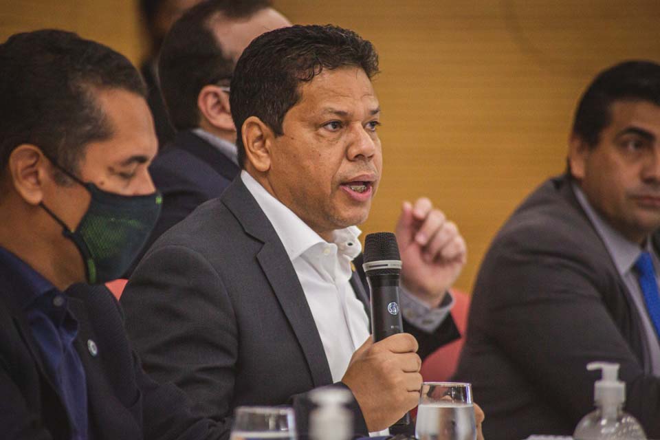 Deputado Jair Montes pede urgência do Governo para o envio do PCCR da polícia penal para Assembleia Legislativa