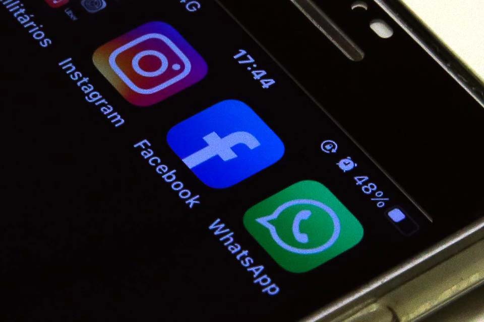 Emissoras apresentam propostas para combater desinformação na internet