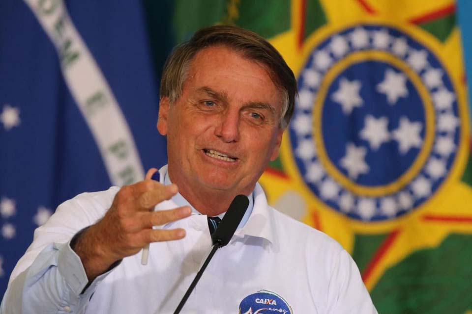 Fechamento não é política correta contra a covid-19, diz Bolsonaro