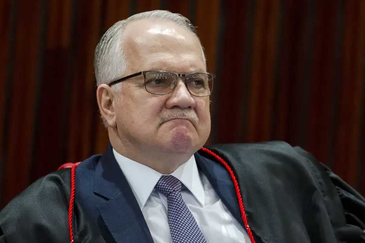 Fachin elogia artigo de Flávio Dino e reforça debate sobre reformas no Judiciário