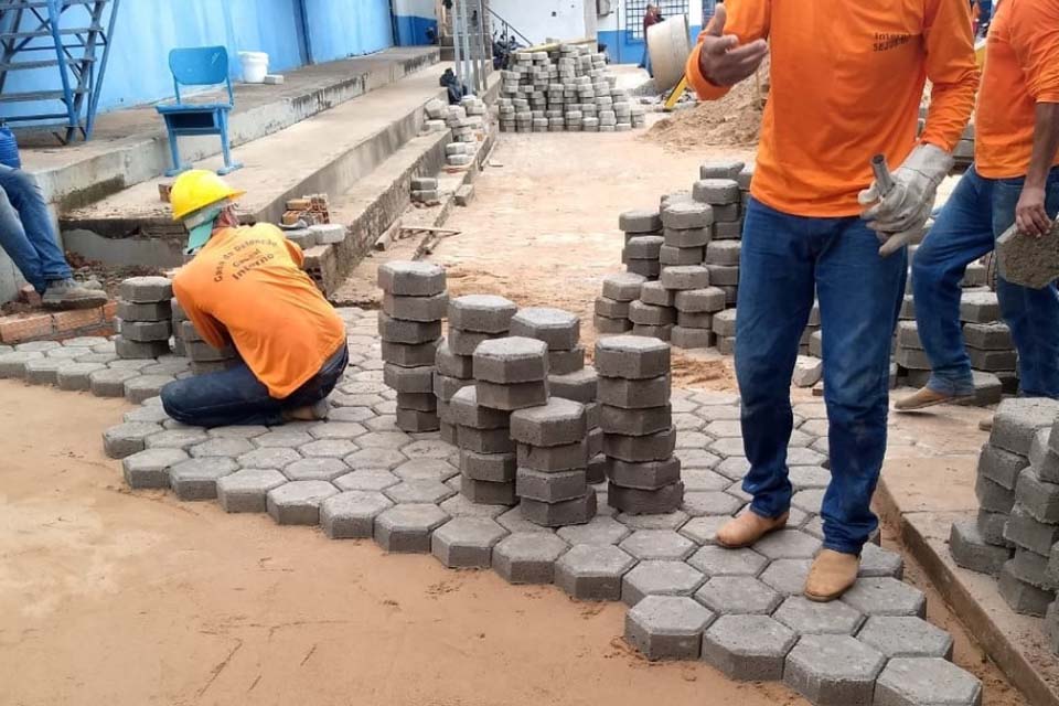 Parcerias são firmadas à contratação de reeducandos para fomentar ações de ressocialização no Estado