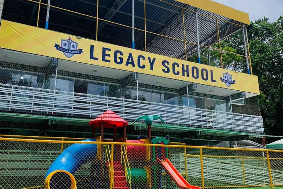 Sinjur firma parceria com escola intercultural cristã que utiliza sistema educacional Mackenzie e garante descontos educacionais aos filiados