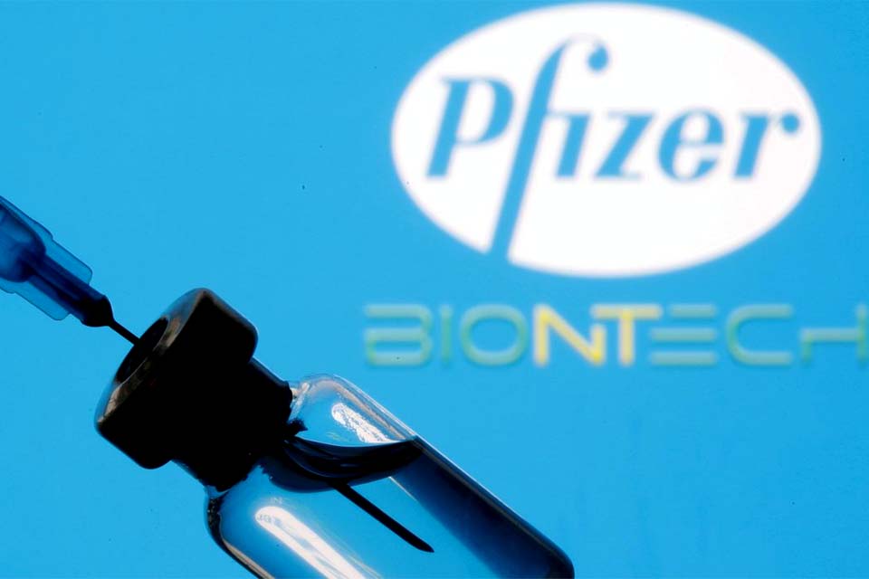 Vacina da Pfizer contra covid tem alta eficácia em estudo com crianças