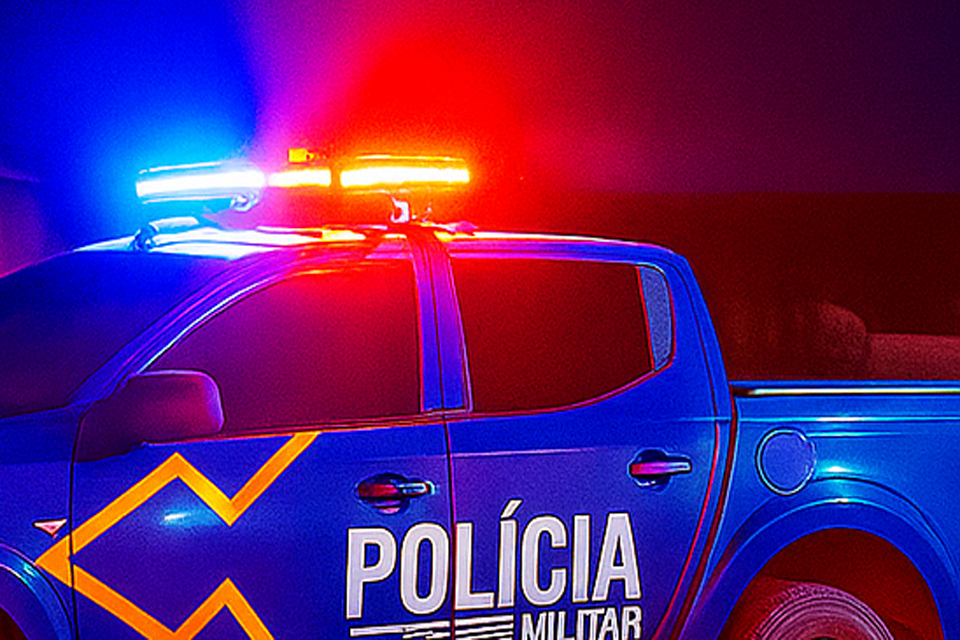 Mãe é detida após filho menor ser flagrado com droga em abordagem da PM