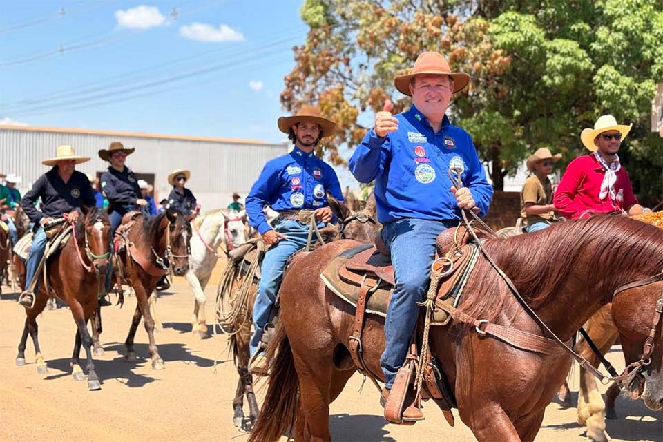 Deputado Pedro Fernandes celebra a 8ª Cavalgada dos Amigos em Cujubim e reforça compromisso com a cultura e a economia local