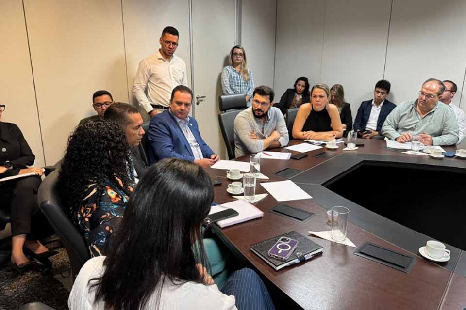 Luís do Hospital garante avanço nas negociações do PCCR da saúde em Rondônia