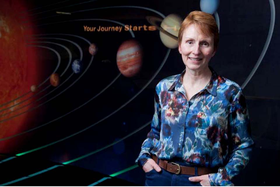 Aliens existem e podem já estar na Terra, diz astronauta britânica