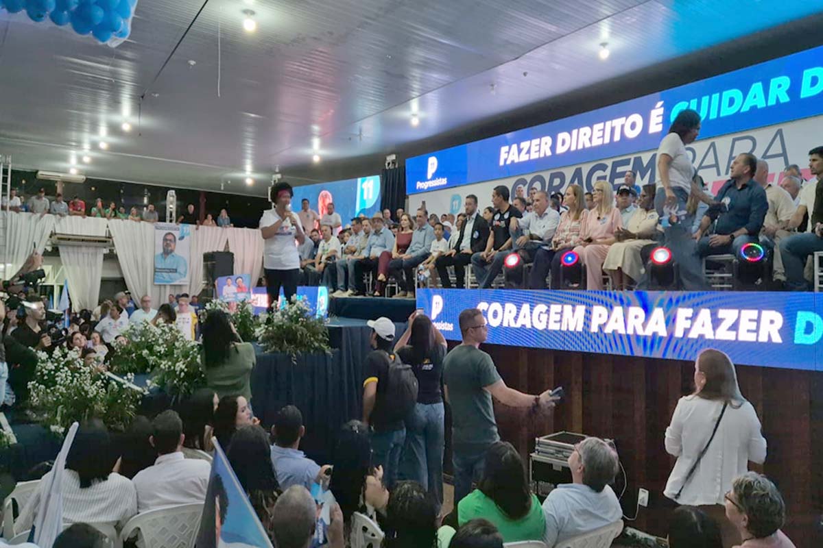 Silvia Cristina reúne multidão no lançamento da pré-candidatura ao Senado