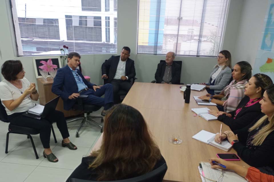 Comitê Gestor do Alfabetiza Porto Velho realiza VII reunião de avaliação dos resultados