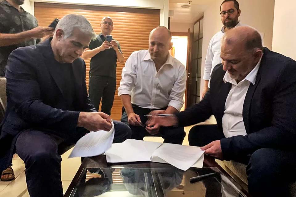 Parlamento de Israel vota amanhã saída de Netanyahu após 12 anos