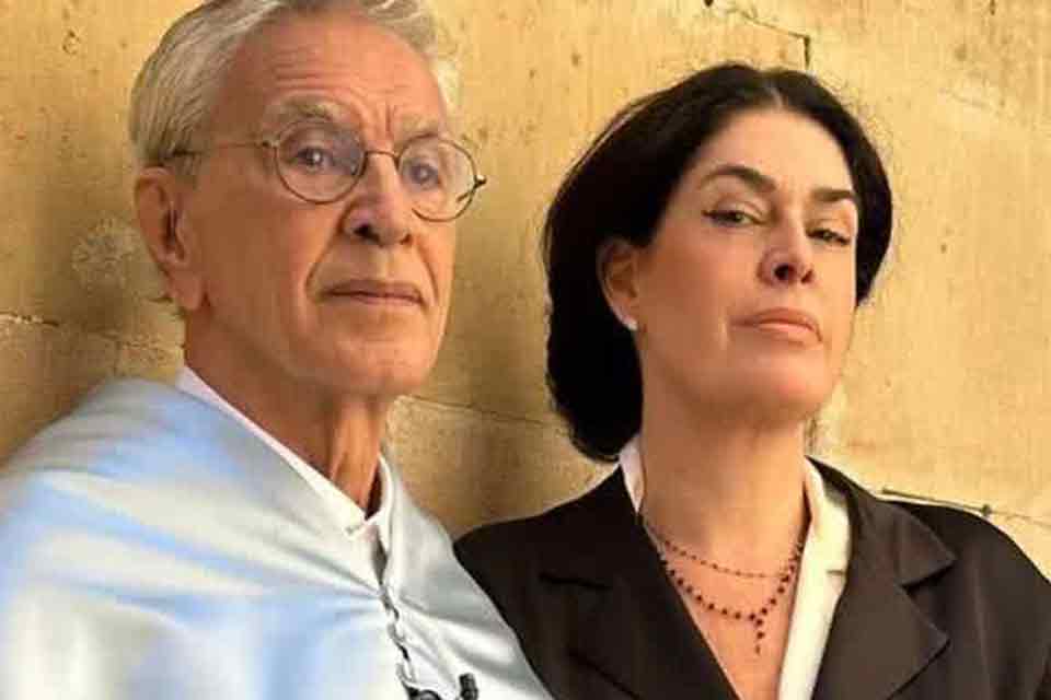 Justiça condena homem que desejou morte de esposa de Caetano Veloso nas redes sociais