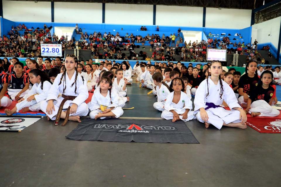 Karatê Interestilos: com apoio da prefeitura, 1ª Copa CrediSIS é realizada com atletas de todo estado 